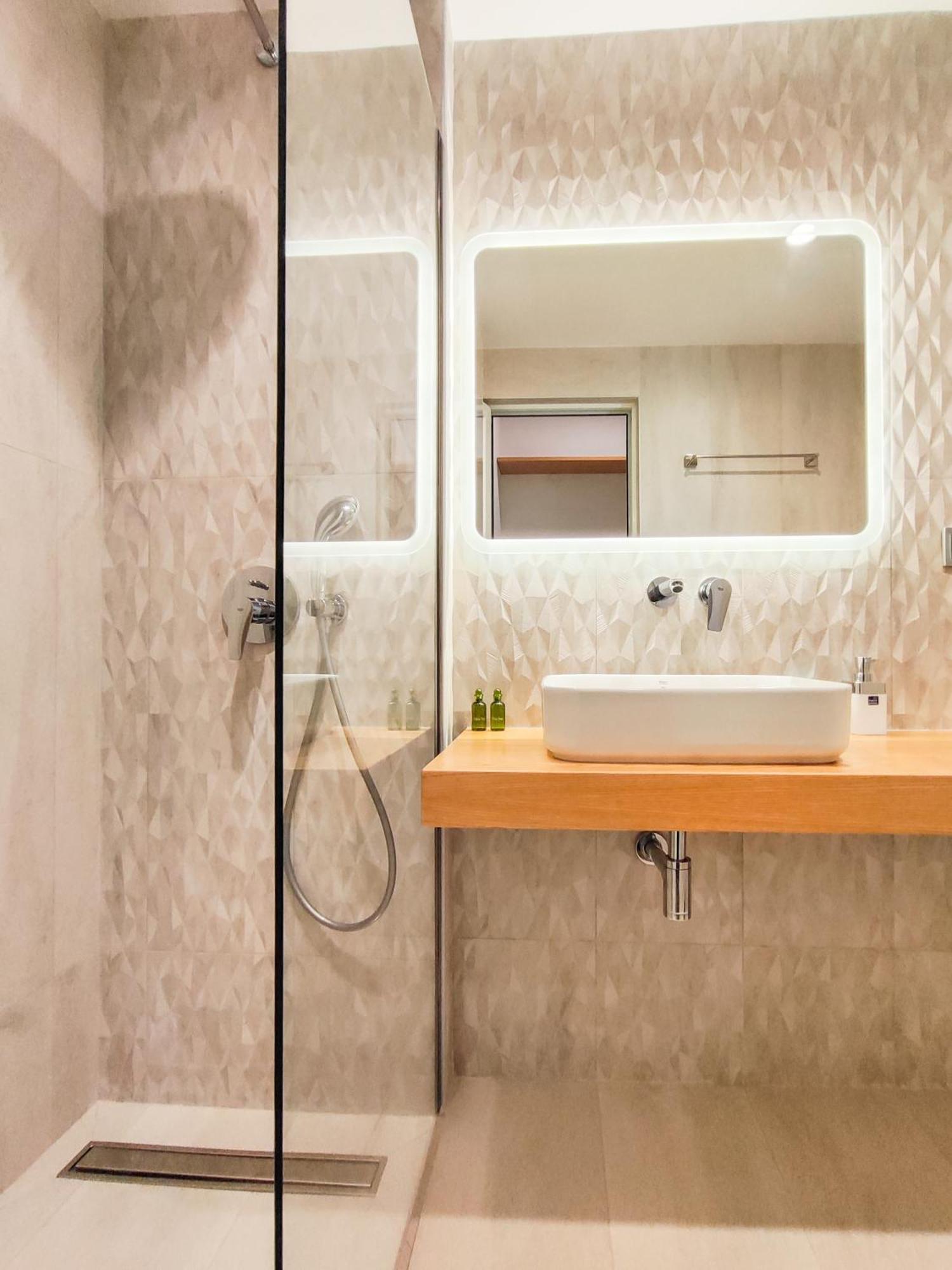 Hotel Dafni Skiathos Town Bagian luar foto