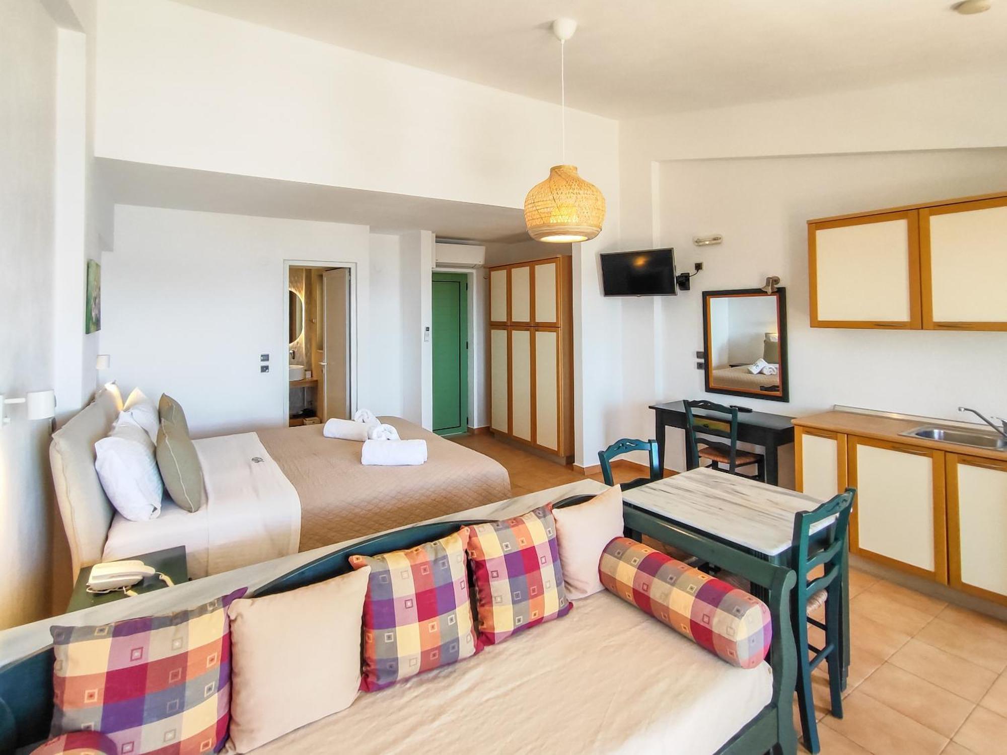 Hotel Dafni Skiathos Town Bagian luar foto