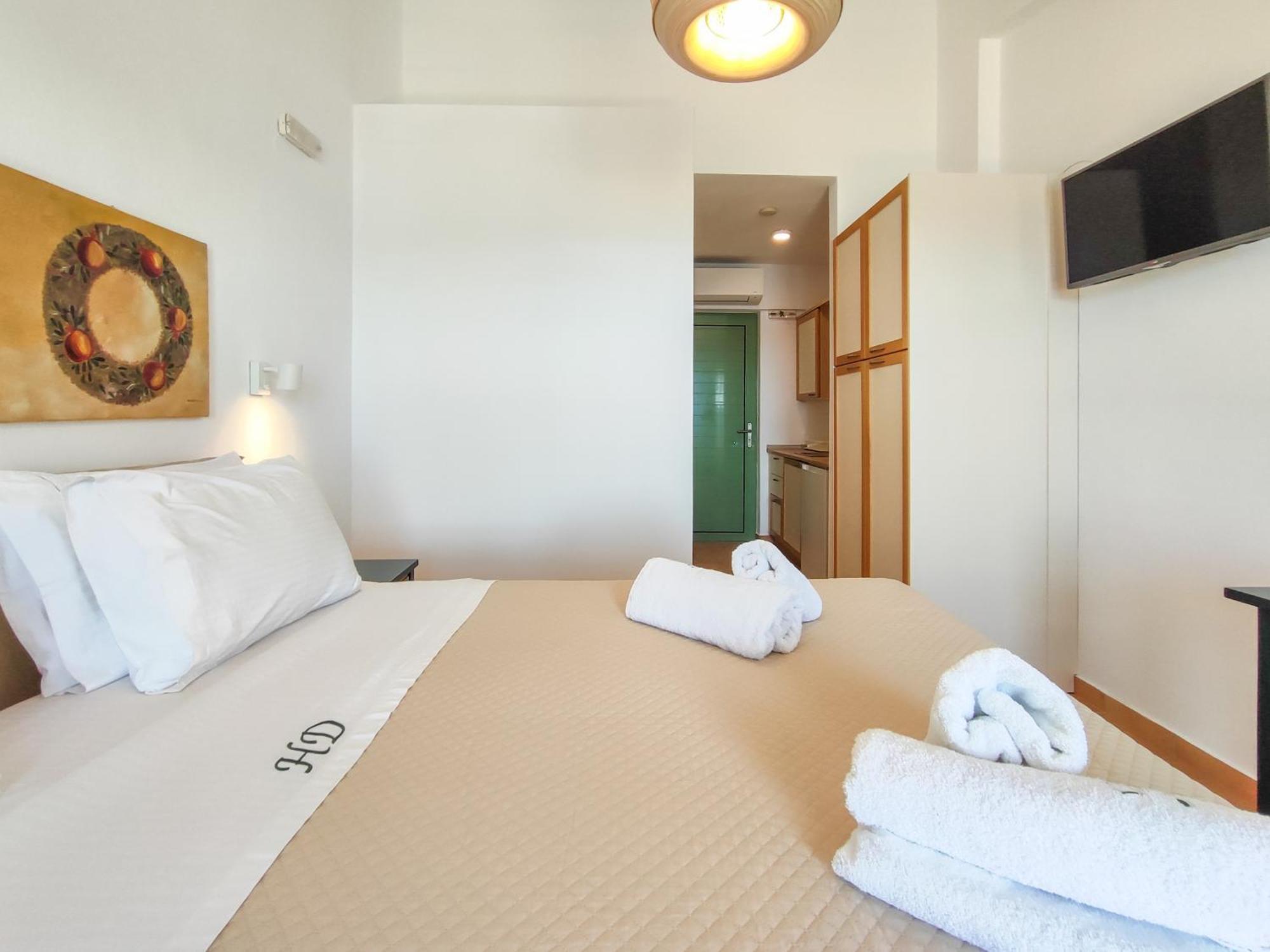 Hotel Dafni Skiathos Town Bagian luar foto