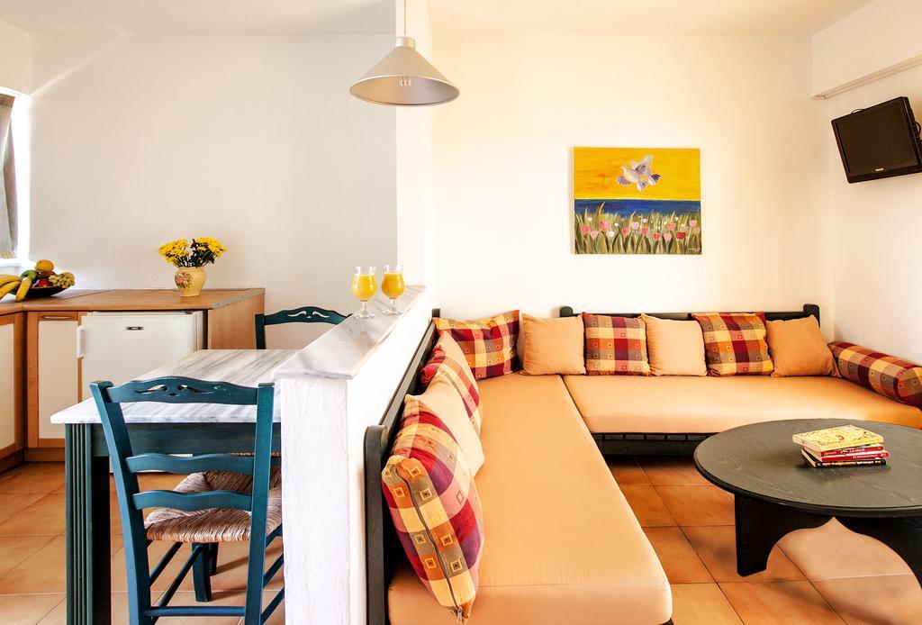 Hotel Dafni Skiathos Town Bagian luar foto